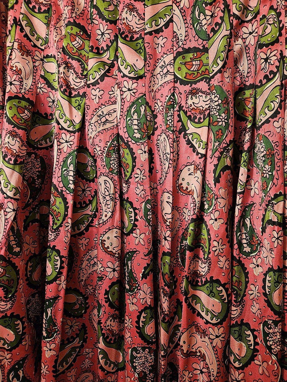 Lilly Pulitzer Pink Paisley Circle Skirt with Green Accents - Picture 4 of 6